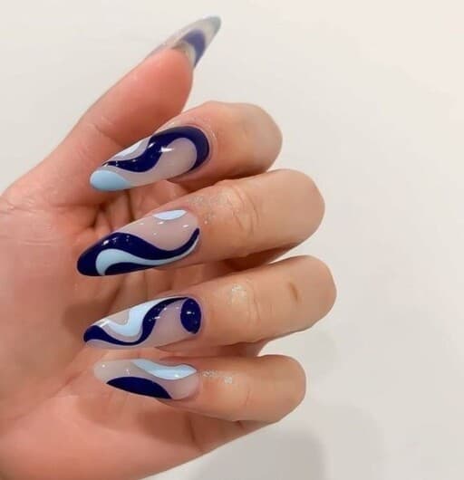 Abstract nail art to inspire your next manicure: Blue Swirls