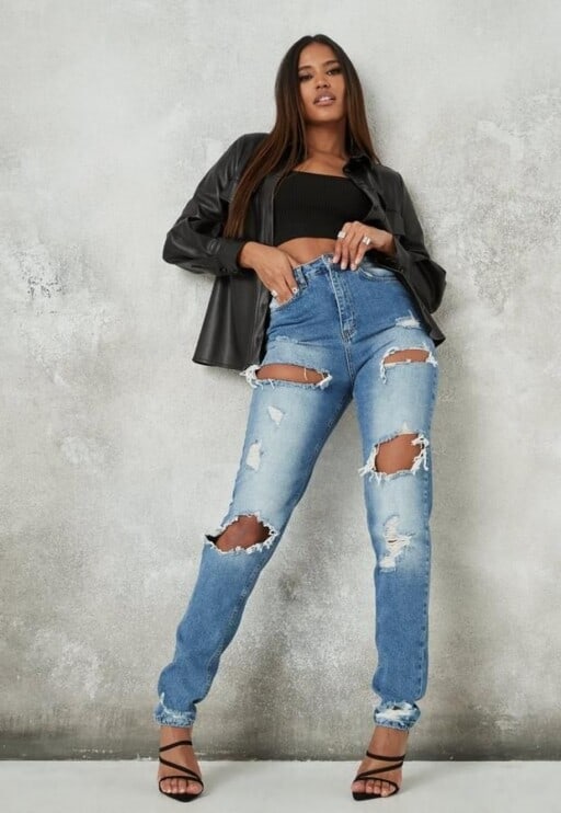 https://chasingdaisiesblog.com/wp-content/uploads/2021/03/Petite-Blue-Extreme-Rip-Mom-Jeans-512x742.jpeg