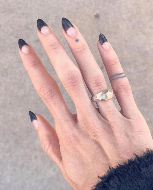 40 Interesting French Tip Nails For A Super Trendy Manicure