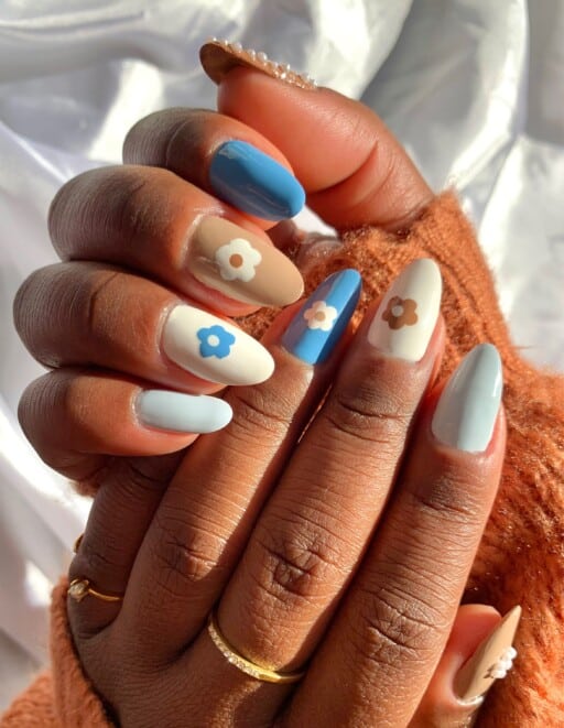 delicate and abstract flower nail art designs: Blue & Neutral Floral Design