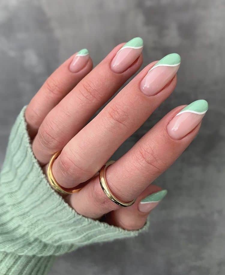 aesthetic green nail ideas