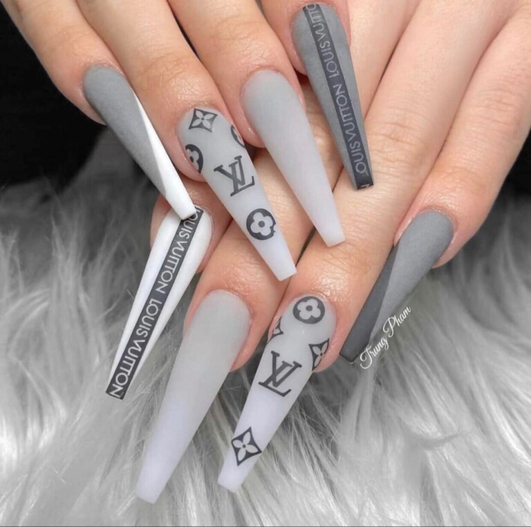 duma_nails • Louis Vuitton • Glam Matte Grey Ombre w_ Black Accents