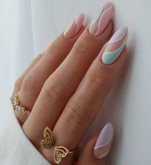 almond shaped nails tumblr