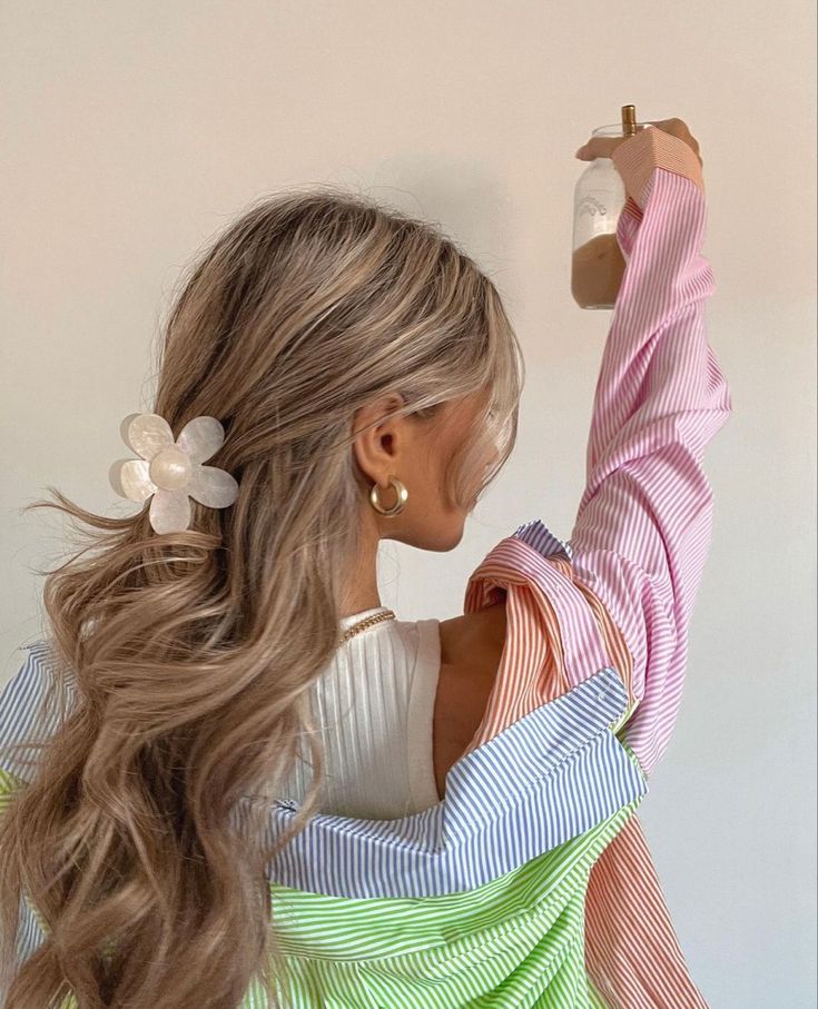 beach-hairstyles-effortless-chic-summer-look-23