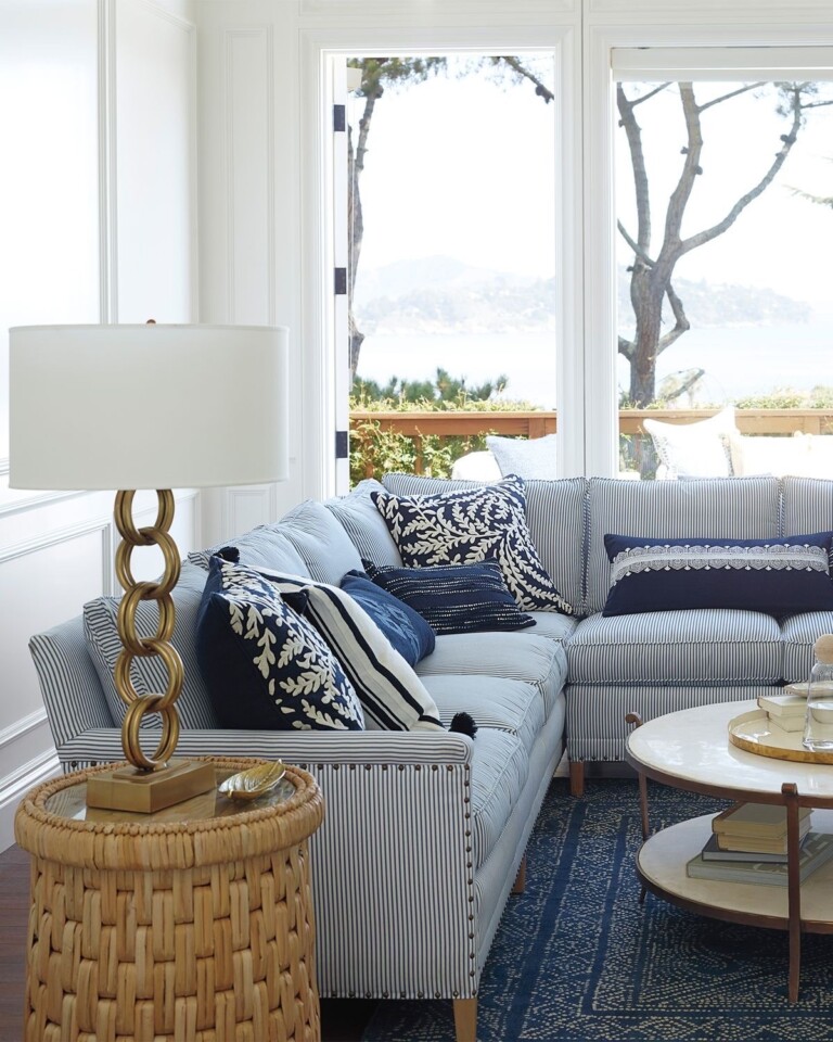 40+ Beachy Coastal Living Rooms For Seaside Decor Inspiration