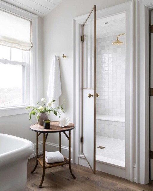 small bathroom decor ideas