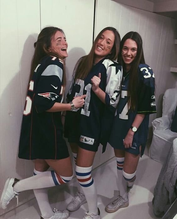 The hottest college Halloween costumes for girls