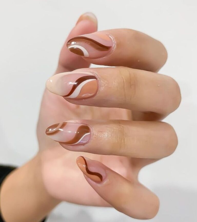 The best October nails and October nail designs this year