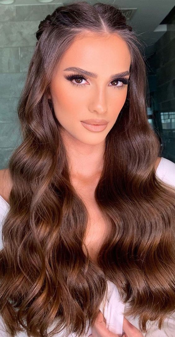 40 Glam Hairstyles For Any Formal Event In 2021 The Glam Hair Guide