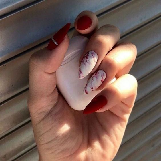 50+ Stylish Burgundy Nails That Will Be Ultra-Popular In 2023