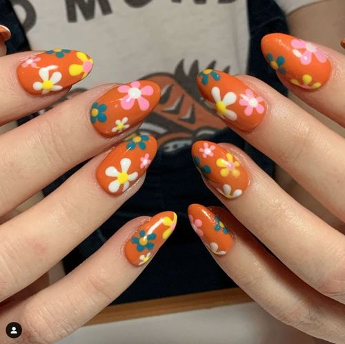 The best fall nails, fall nail designs, and fall nail colors this year