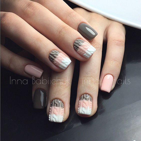 39 Nail Designs For Valentine's Day 2022 | Cliphair US