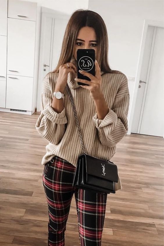 Plaid pants hot sale winter outfits