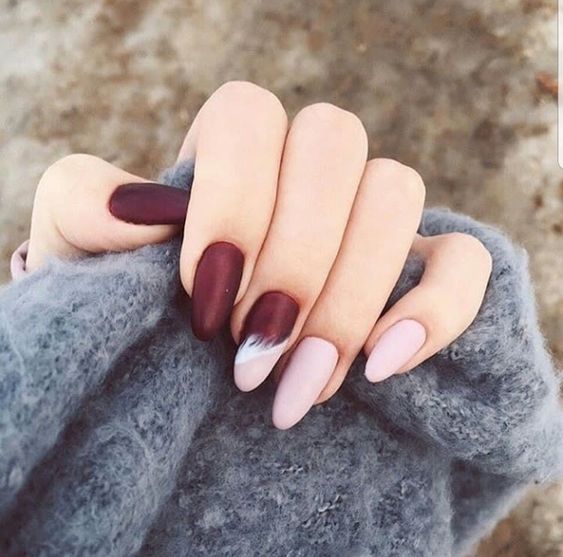 50+ Stylish Burgundy Nails That Will Be Ultra-Popular In 2023