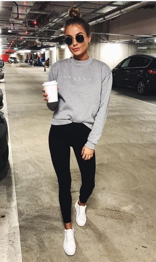 55+ Leggings Outfit Ideas That Are Hot Right Now