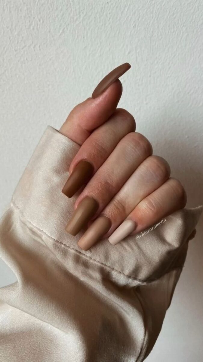 brown nails