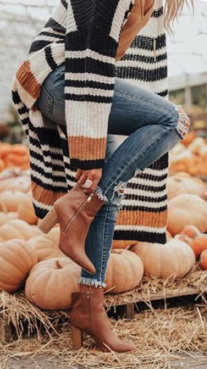 The best Thanksgiving outfit ideas and Thanksgiving outfits to copy