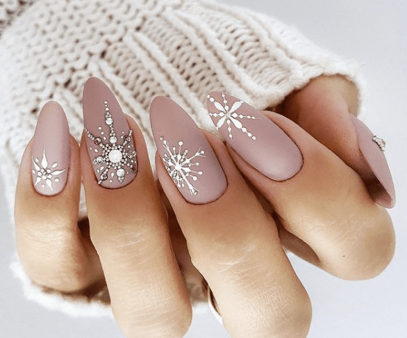 Glittery Snowflake Nails - wide 2