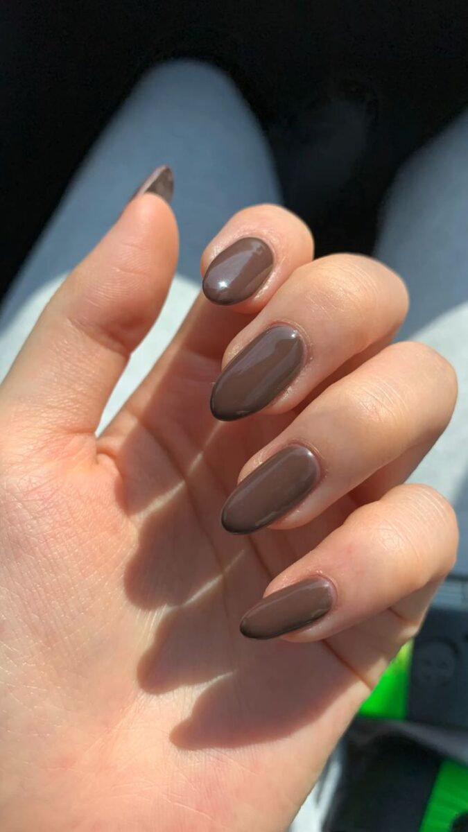 brown nails