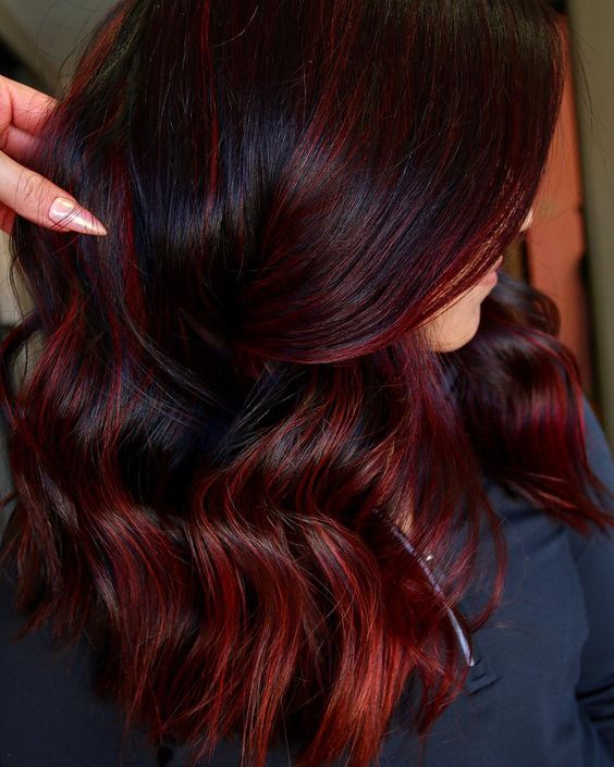 The best Christmas hair colors to try this year