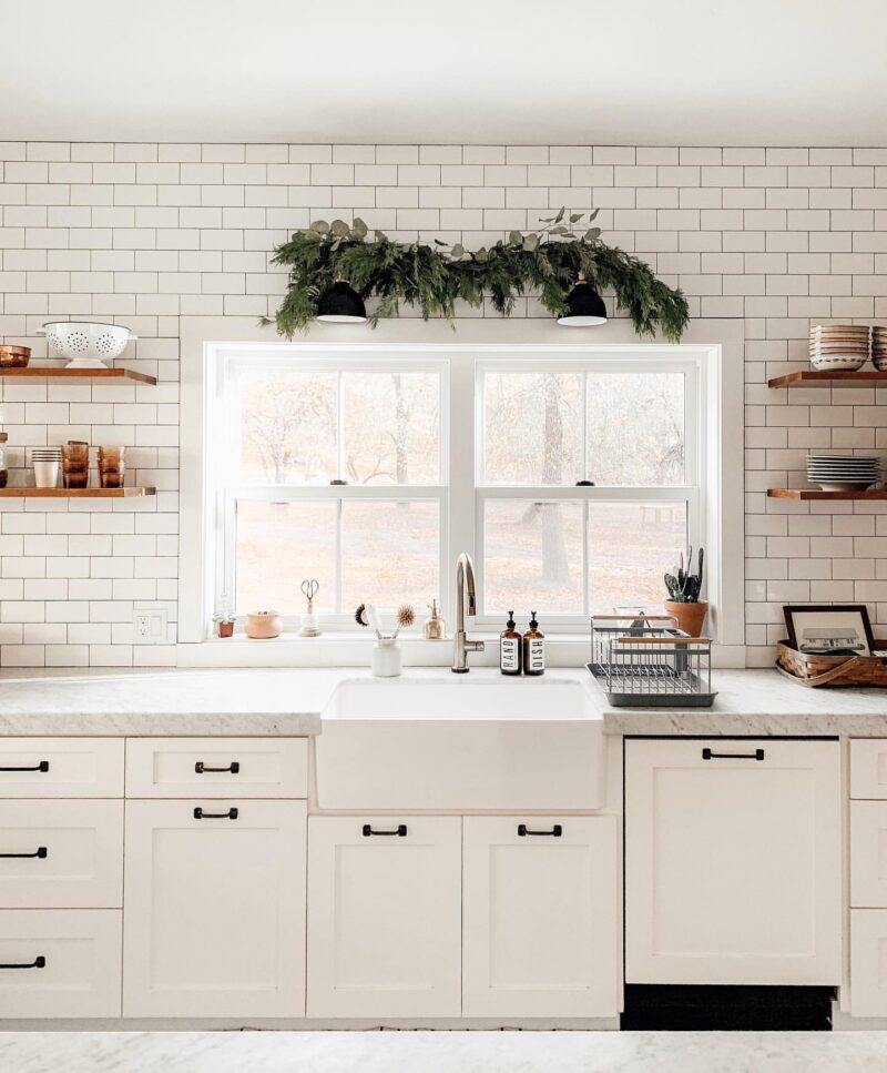 The best Christmas kitchen decor and Christmas kitchen decor ideas