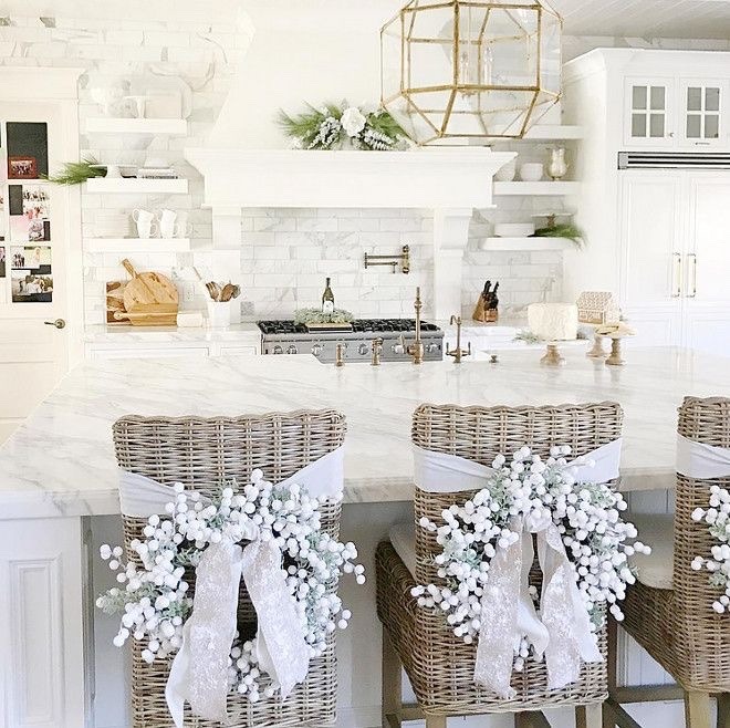 The best Christmas kitchen decor and Christmas kitchen decor ideas