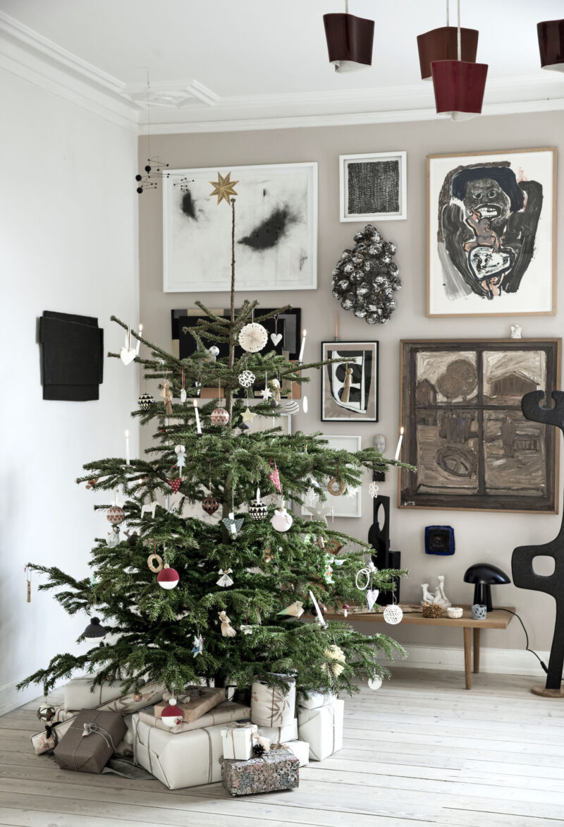 The best Christmas living room deoc ideas and Christmas living room deocrations for this year