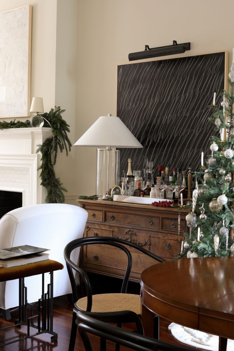 The best Christmas living room deoc ideas and Christmas living room deocrations for this year