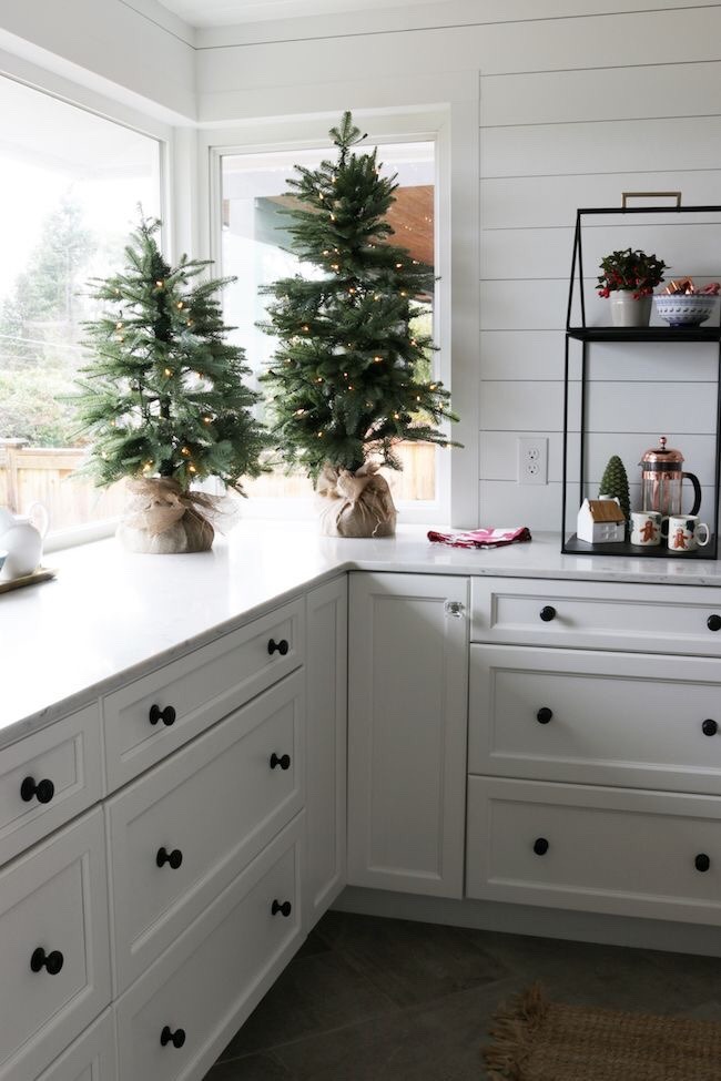 The best Christmas kitchen decor and Christmas kitchen decor ideas