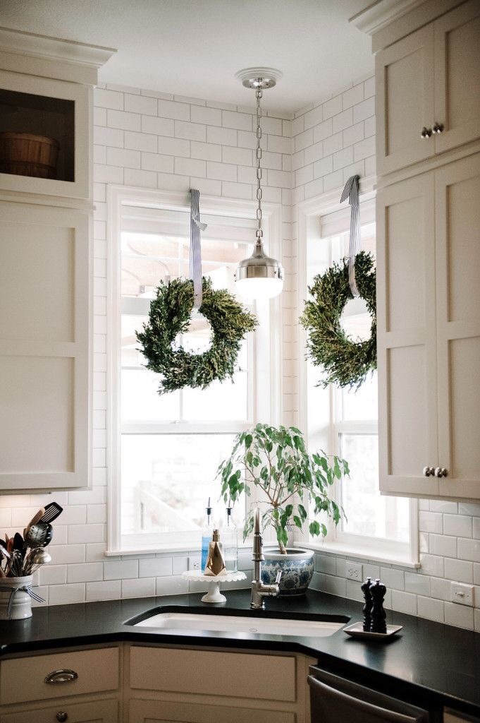 The best Christmas kitchen decor and Christmas kitchen decor ideas