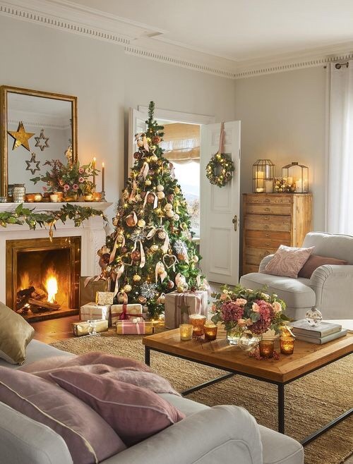 The best Christmas living room deoc ideas and Christmas living room deocrations for this year