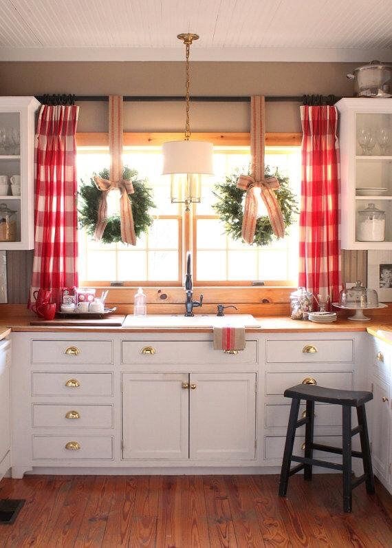 The best Christmas kitchen decor and Christmas kitchen decor ideas