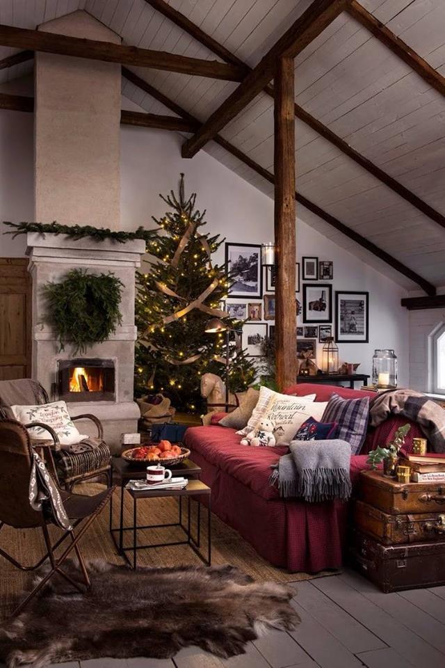 The best Christmas living room deoc ideas and Christmas living room deocrations for this year