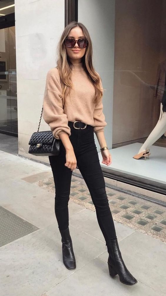 Sophisticated Casual Style
