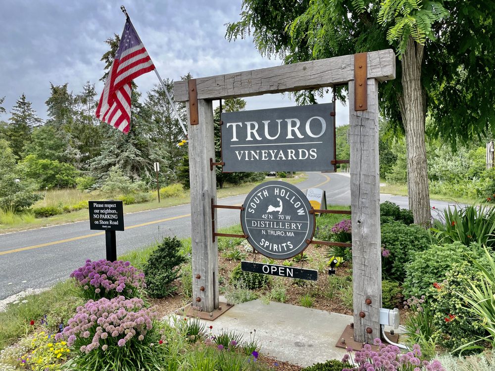 15+ Wineries In New England To Visit Right Now