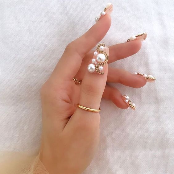 pearl nails