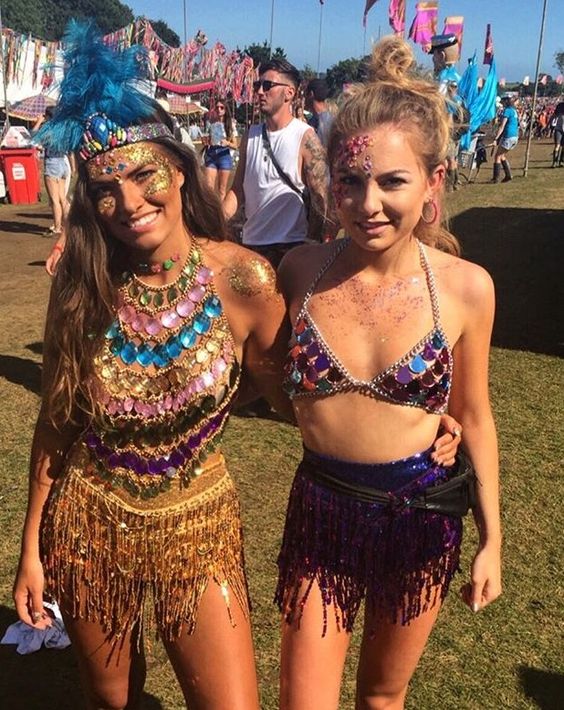 Glitter 2025 festival outfits