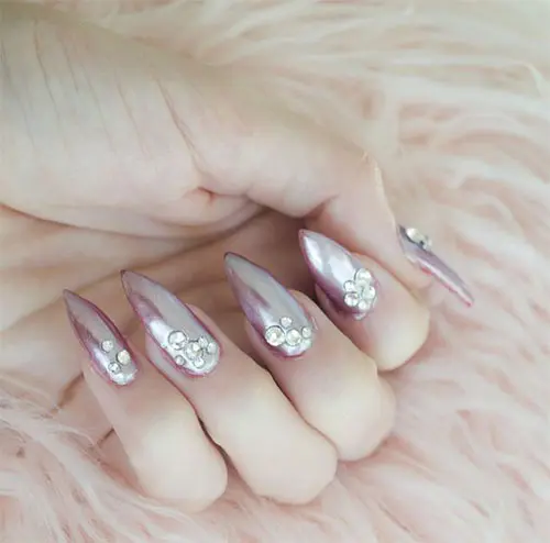 30+ Gorgeous Pearl Nails To Try Right Now