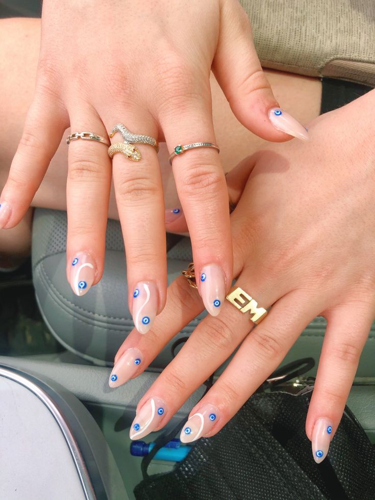 blue and white nails, white and blue nails, blue nails, white nails