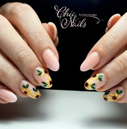 The best sunflower nails & sunflower nail designs