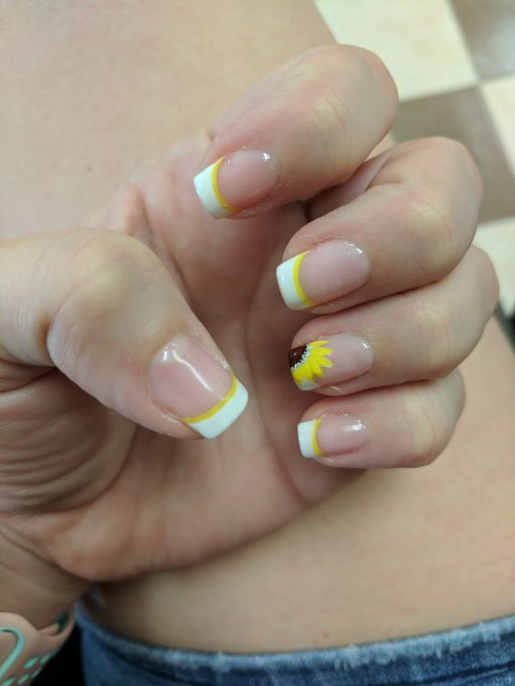 The best sunflower nails & sunflower nail designs