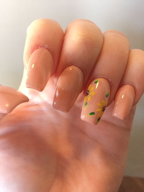 The best sunflower nails & sunflower nail designs