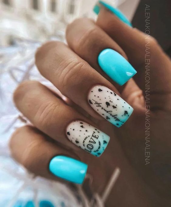 The top turquoise nails and teal nails right now