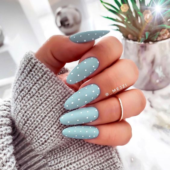 60 Gorgeous Blue Nails For A Refreshing Manicure