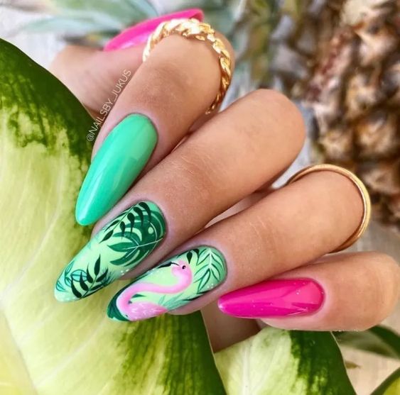 Tropical nails | Hawaiian nails and Hawaiian nail designs