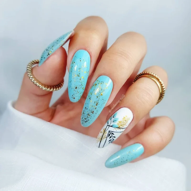 The top turquoise nails and teal nails right now