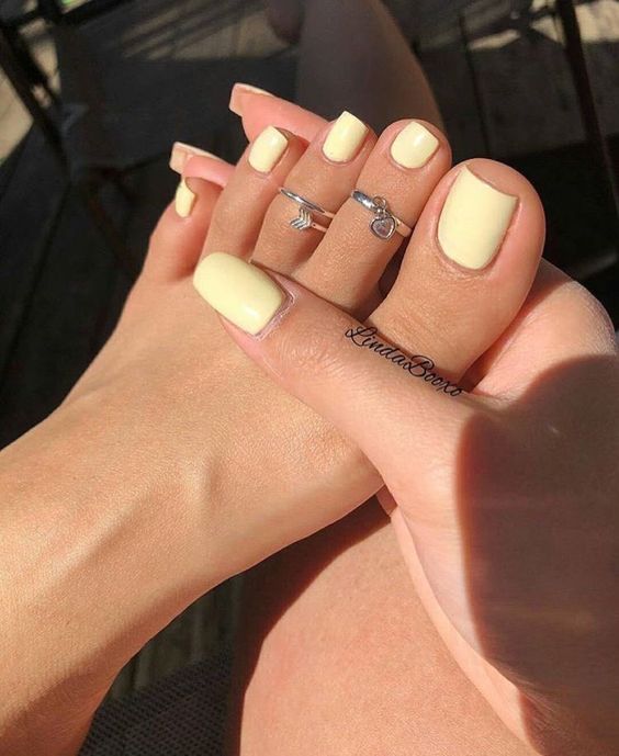 pedicure color ideas