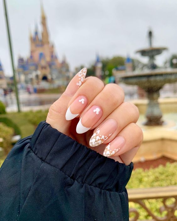 Disney nails and Disney nail designs including simple Disney nails