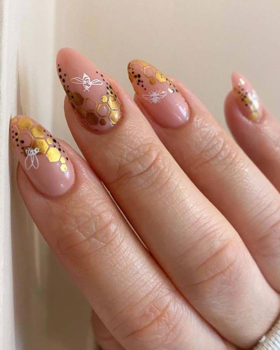 The top birthday nails, birthday nail designs, and birthday nail ideas. Browse these birthday nails now!