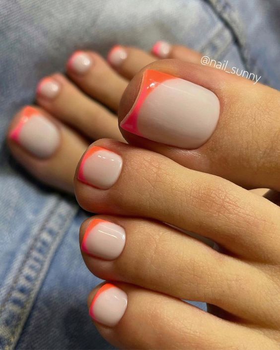 Top pedicure ideas for spring, summer, fall, and winter to try out. Browse these pedicure ideas and pedicure colors now!